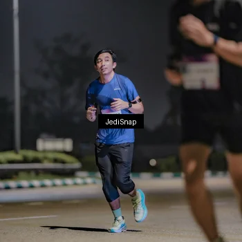 Runner Photo 7507500