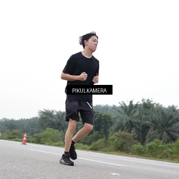 Runner Photo 7507519