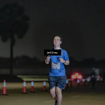 Runner Photo 7507534