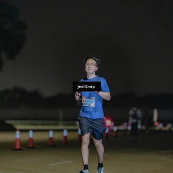 Runner Photo 7507542