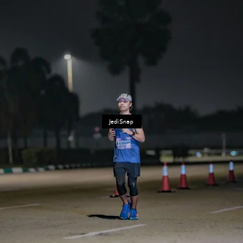 Runner Photo 7507545