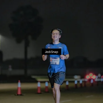 Runner Photo 7507547