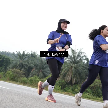 Runner Photo 7507574