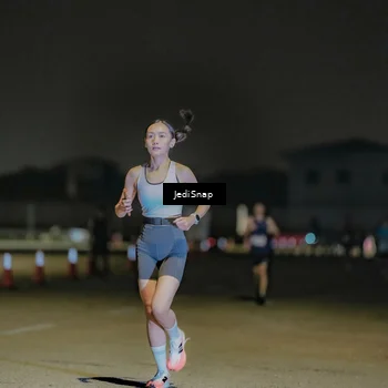 Runner Photo 7507577