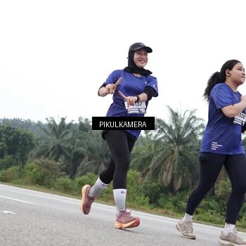 Runner Photo 7507580