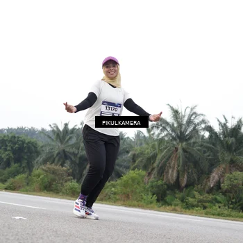 Runner Photo 7507592
