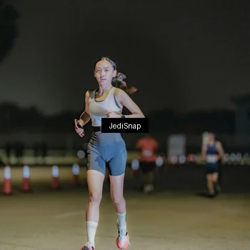 Runner Photo 7507595
