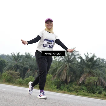 Runner Photo 7507599