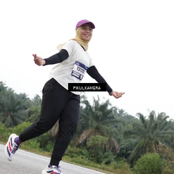 Runner Photo 7507600