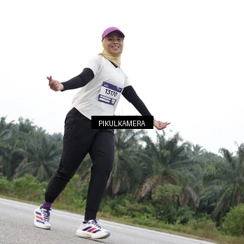Runner Photo 7507605