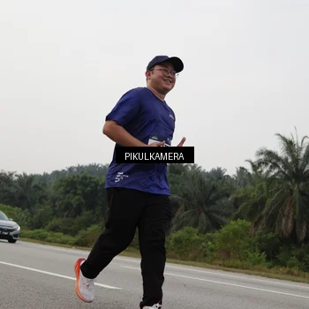 Runner Photo 7507610
