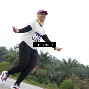 Runner Photo 7507614