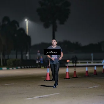 Runner Photo 7507641