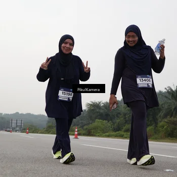 Runner Photo 7507645