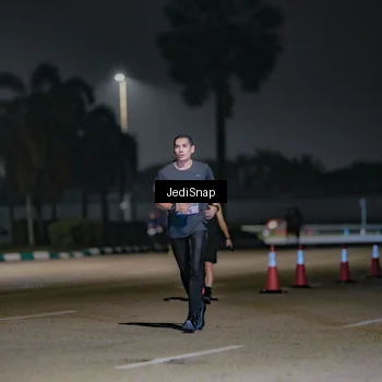 Runner Photo 7507649
