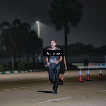 Runner Photo 7507651