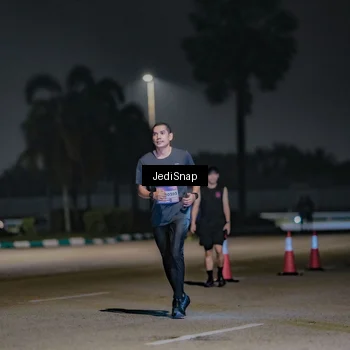 Runner Photo 7507653