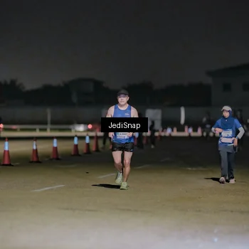 Runner Photo 7507663