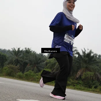Runner Photo 7507672
