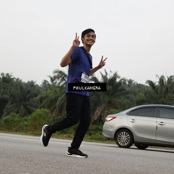 Runner Photo 7507679