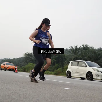 Runner Photo 7507697