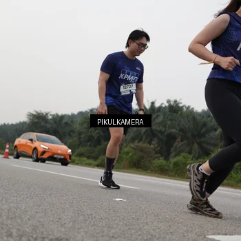 Runner Photo 7507707