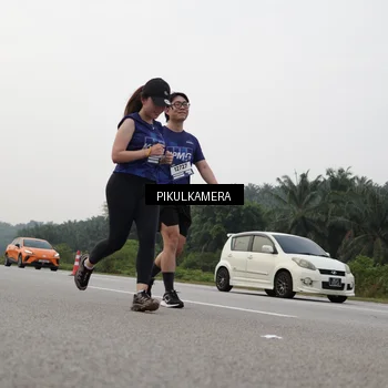 Runner Photo 7507710