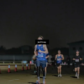 Runner Photo 7507712