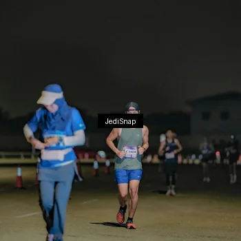 Runner Photo 7507715