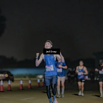 Runner Photo 7507724