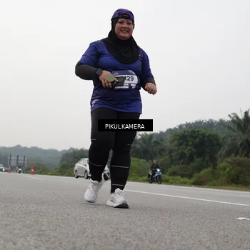 Runner Photo 7507728