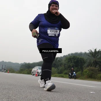 Runner Photo 7507736