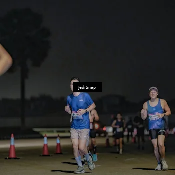 Runner Photo 7507739
