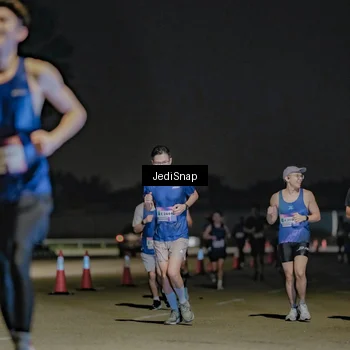 Runner Photo 7507742