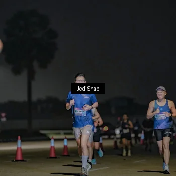 Runner Photo 7507744