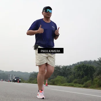 Runner Photo 7507753