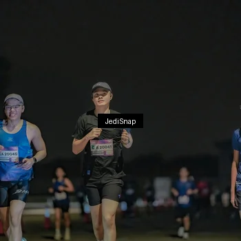 Runner Photo 7507775