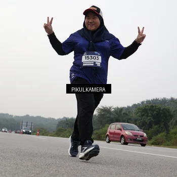 Runner Photo 7507793