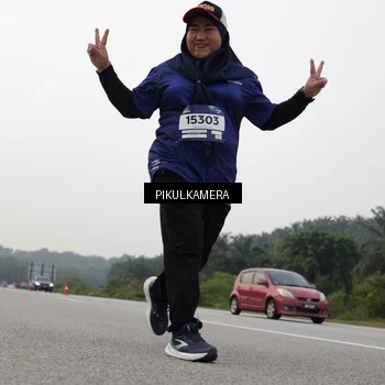 Runner Photo 7507794