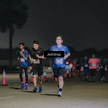 Runner Photo 7507798