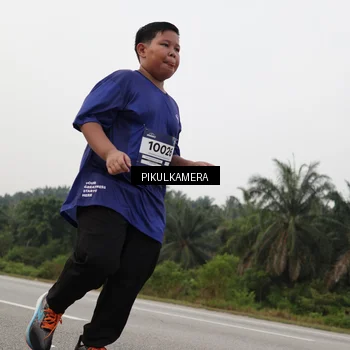 Runner Photo 7507805