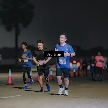 Runner Photo 7507809