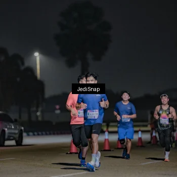 Runner Photo 7507855