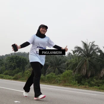 Runner Photo 7507857