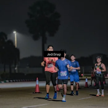 Runner Photo 7507858