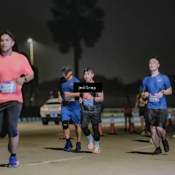 Runner Photo 7507868