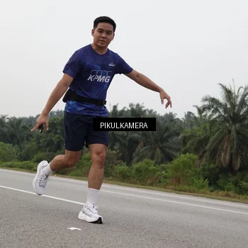 Runner Photo 7507877