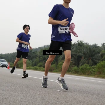 Runner Photo 7507888