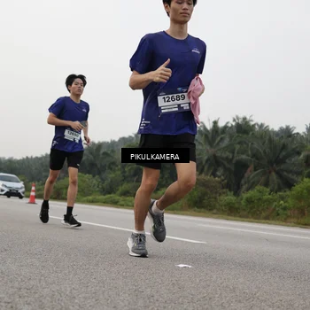 Runner Photo 7507891