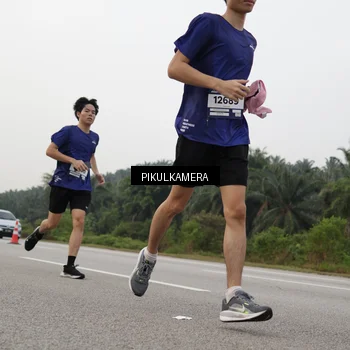 Runner Photo 7507894